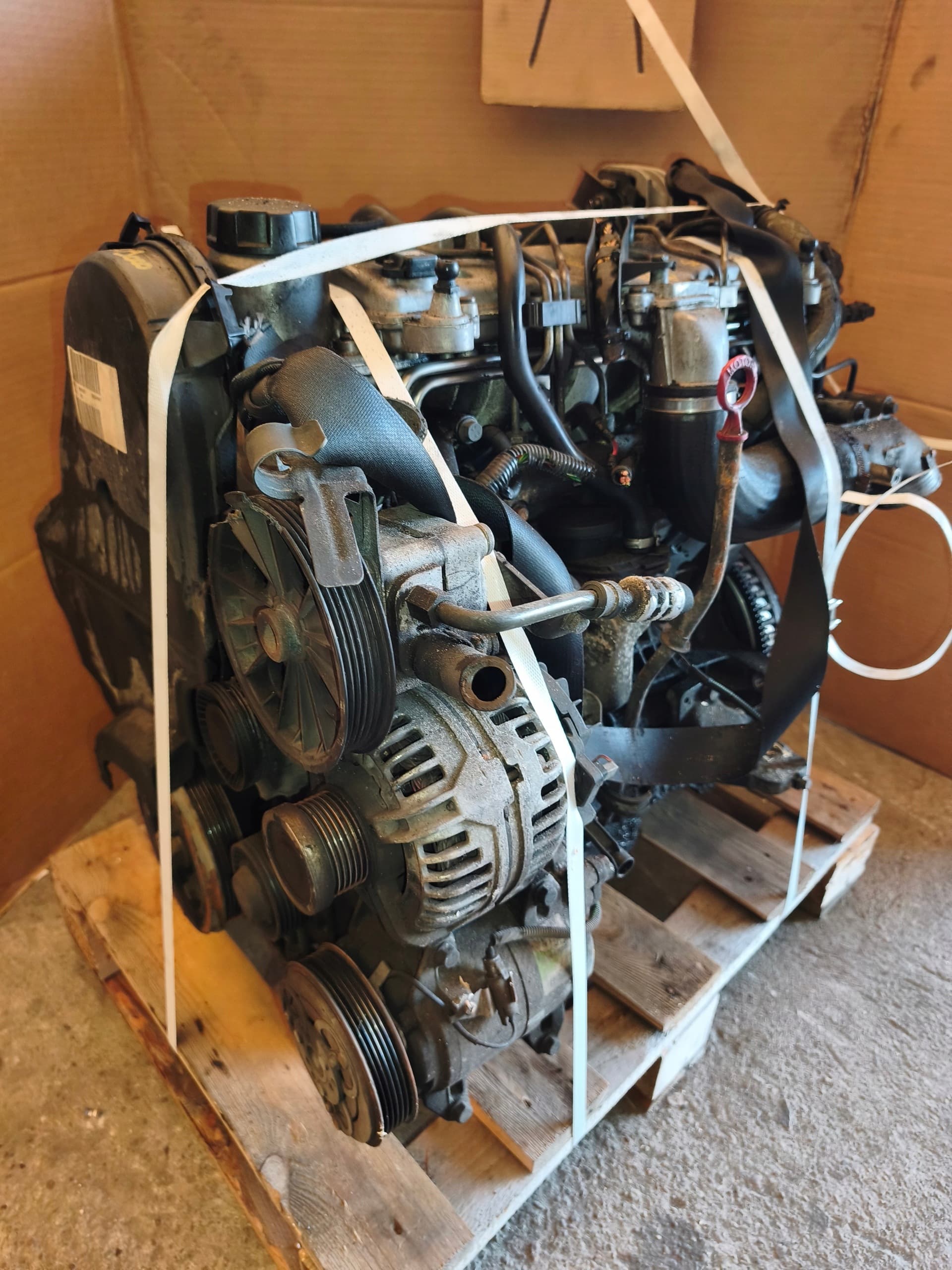 Moteur D 5244 T — vue 4