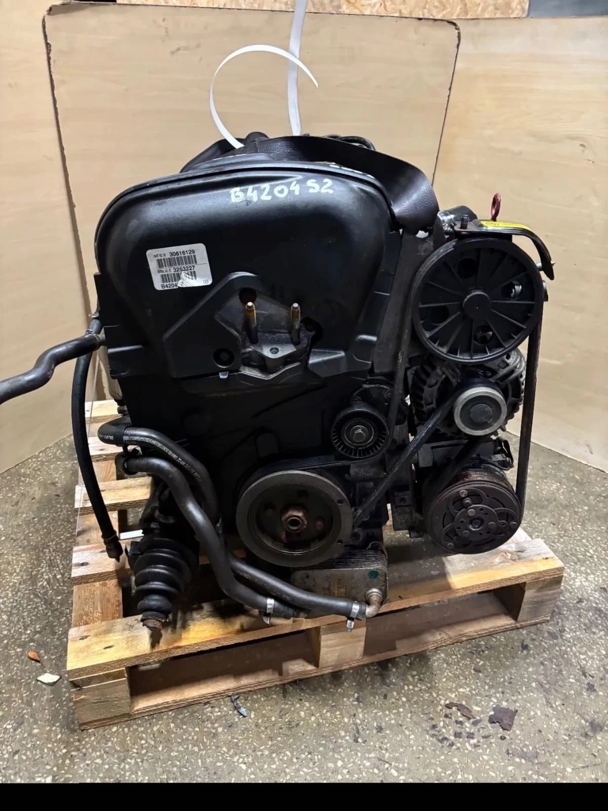 Moteur B 4204 S — vue 2