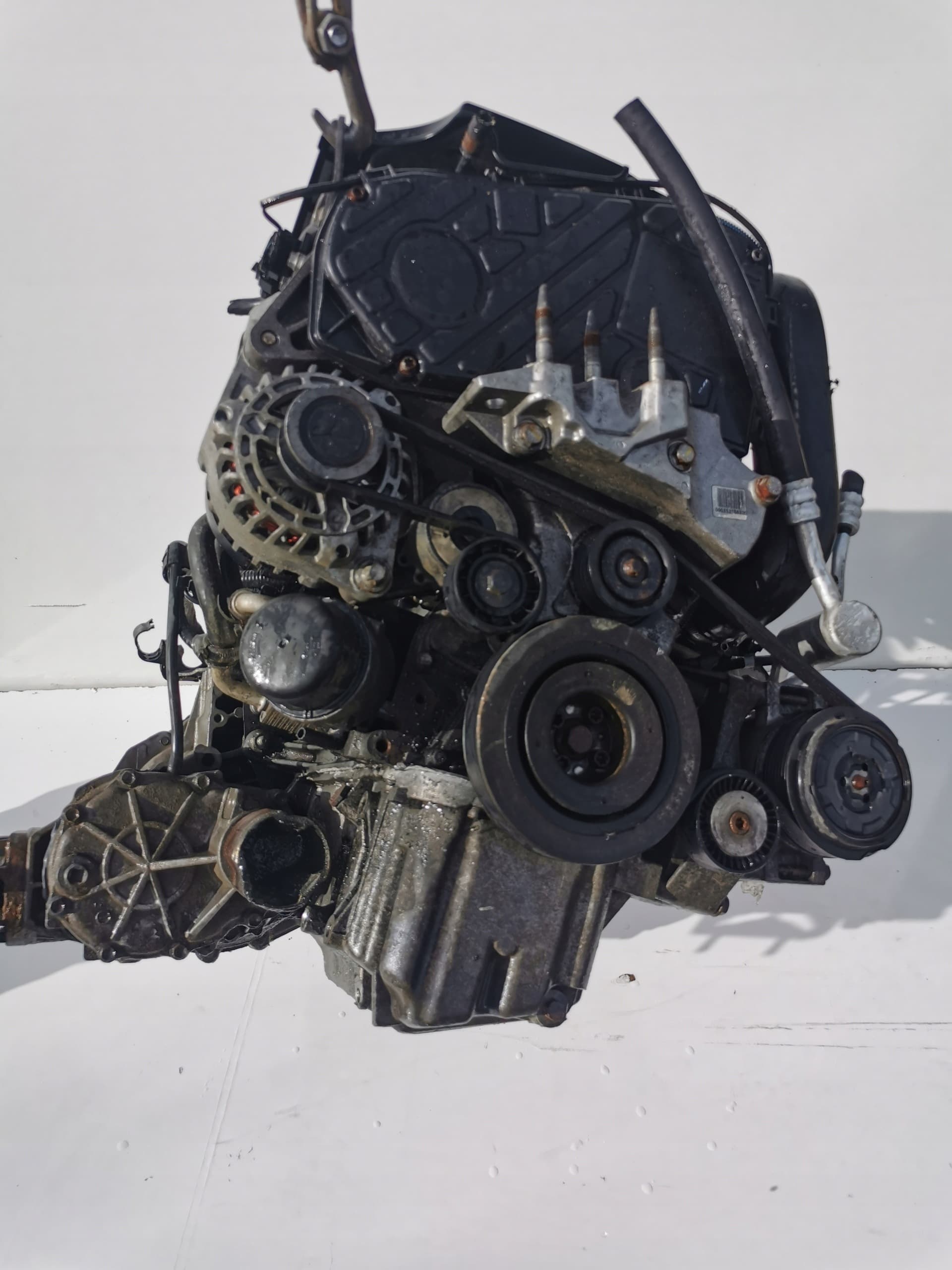 Moteur D19AA — vue 5
