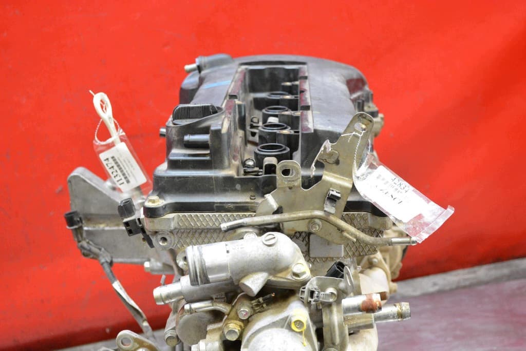 Moteur 4B11 — vue 13