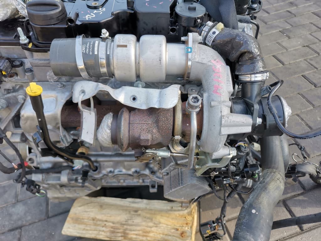Moteur XUJG — vue 4