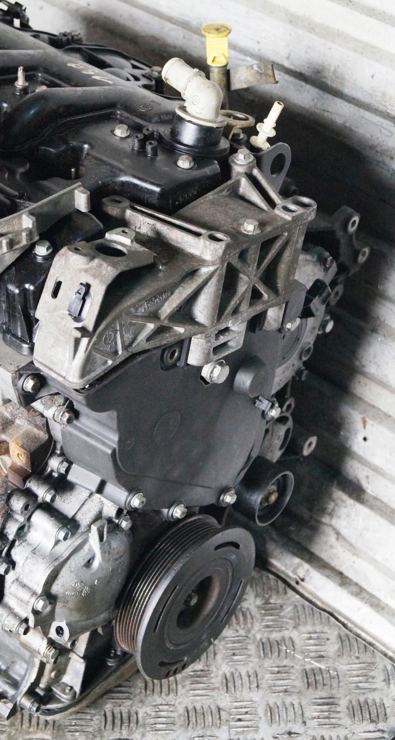 Moteur G9U 630 — vue 7