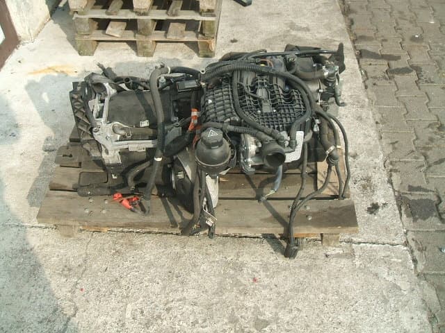 Moteur W20K06A — vue 2