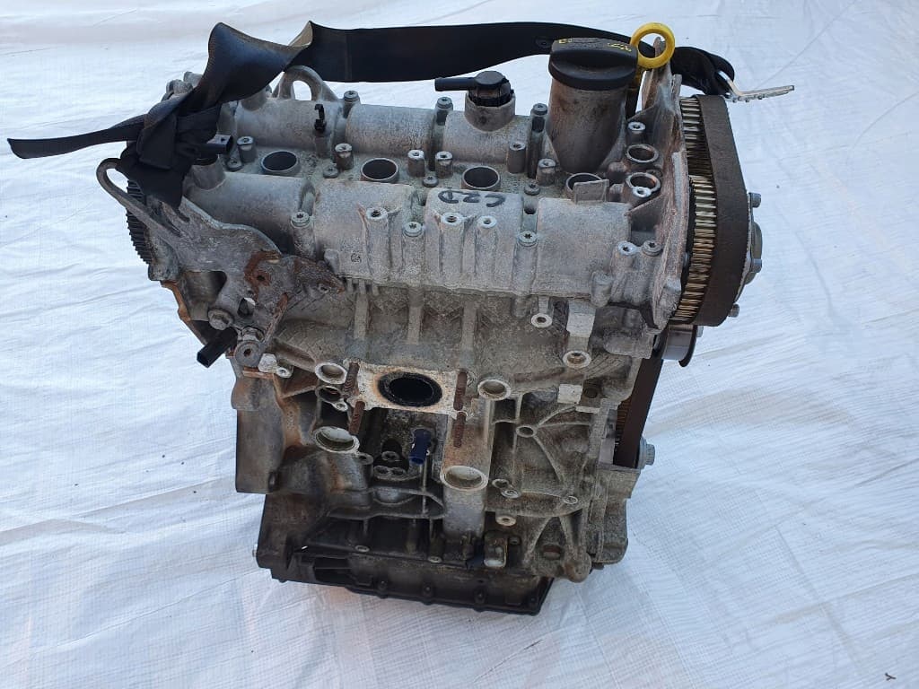 Moteur CZDB — vue 5