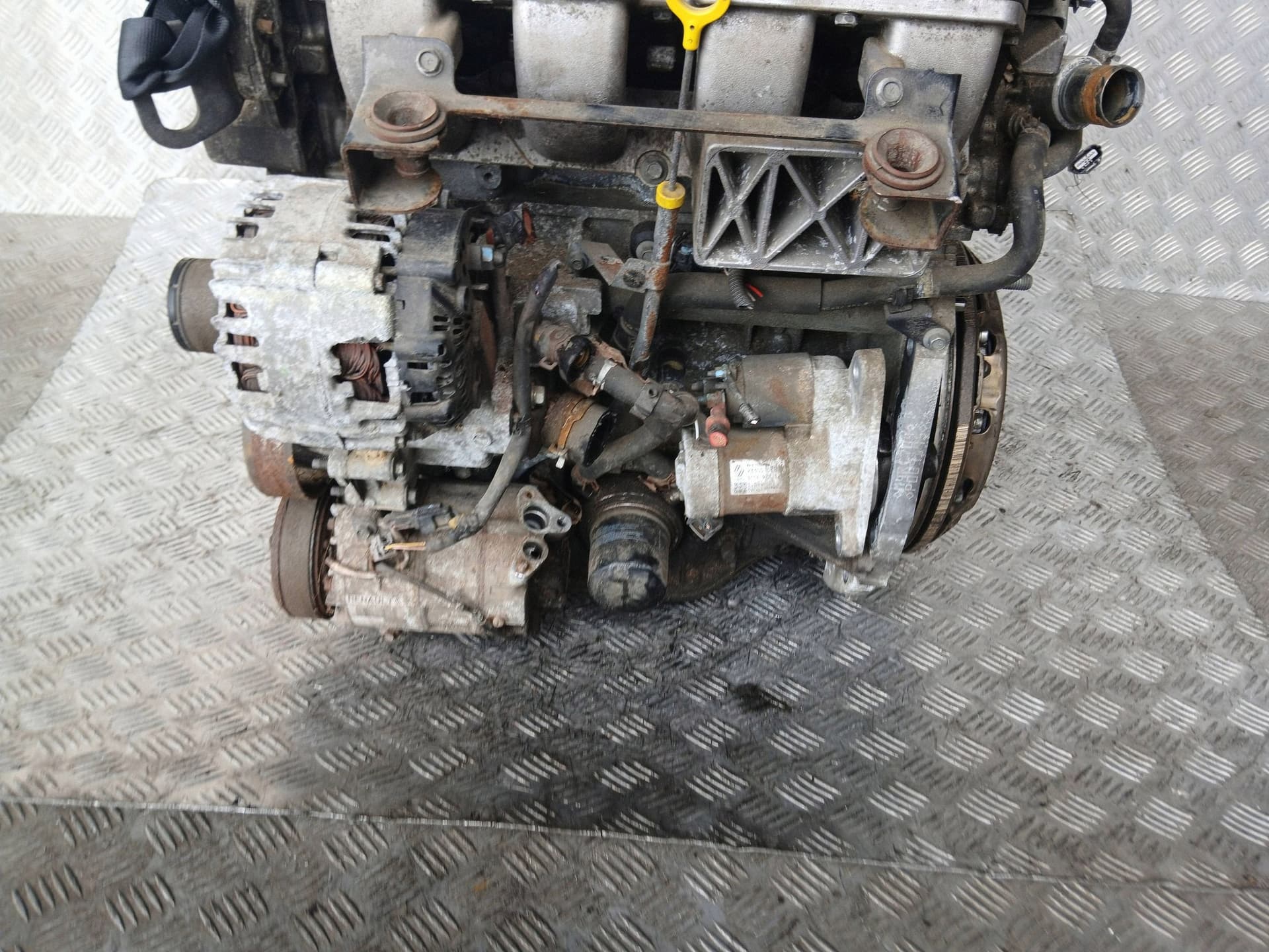 Moteur M4R 726 — vue 3