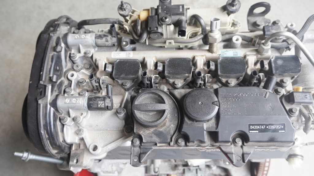 Moteur B 4204 T47 — vue 4