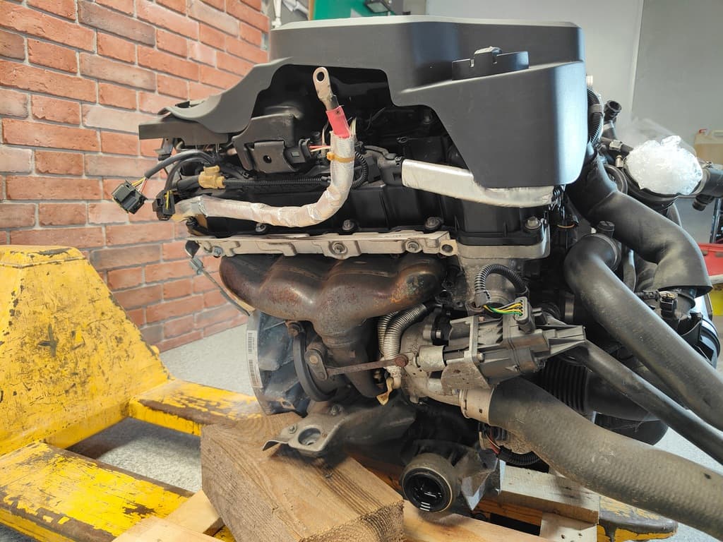 Moteur N20 B20 A — vue 3