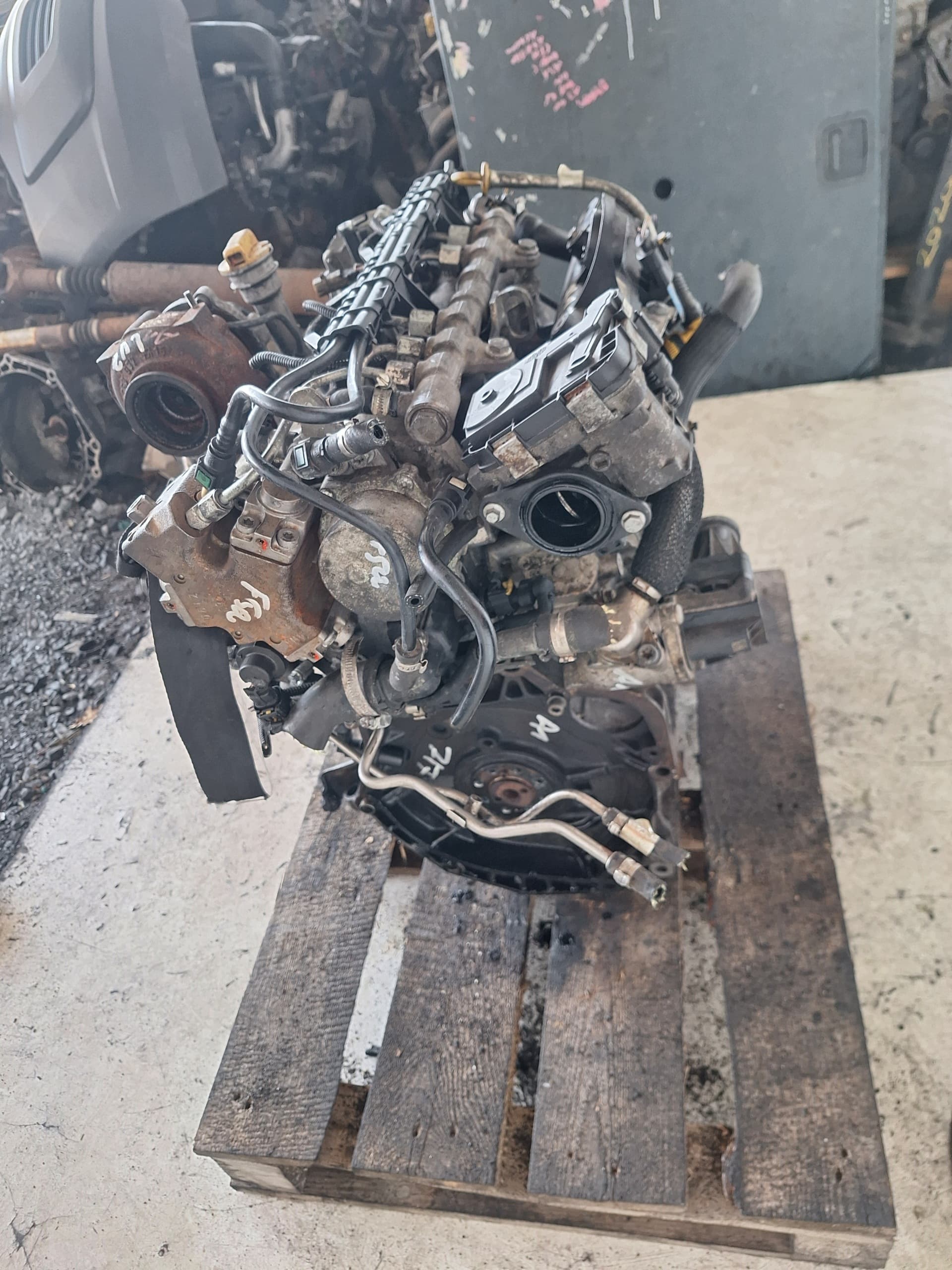 Moteur 199 B1.000 — vue 6