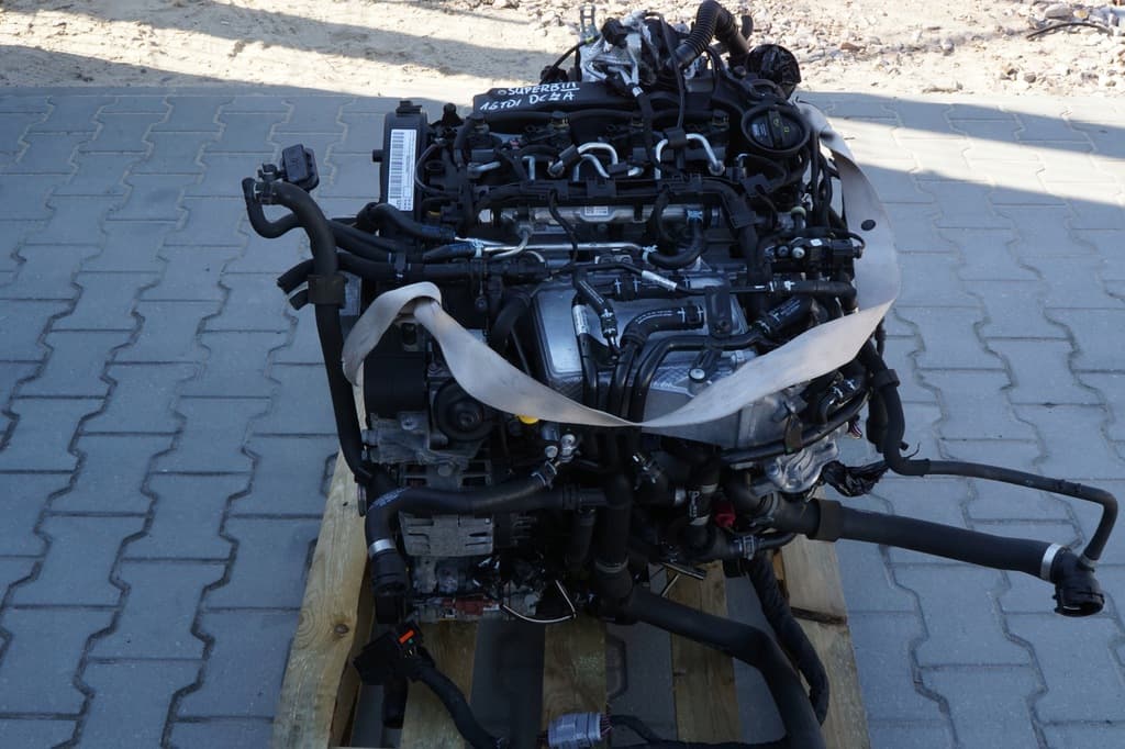 Moteur DCZA pour Volkswagen Passat 1.6 Diesel