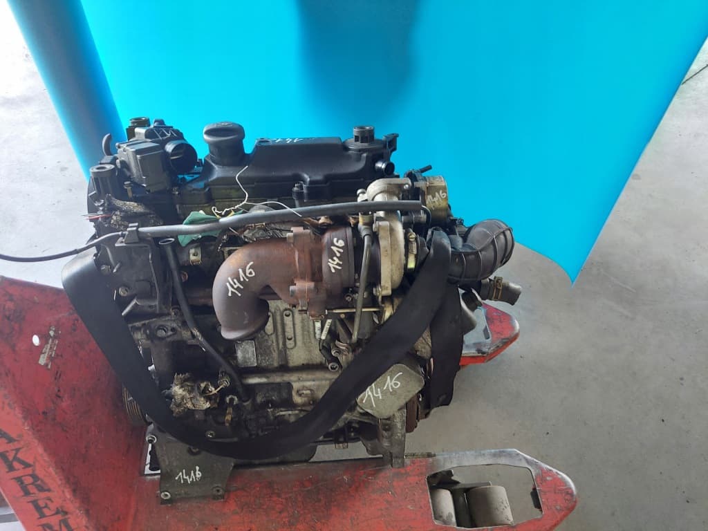 Moteur 8HZ (DV4TD) - Image 1