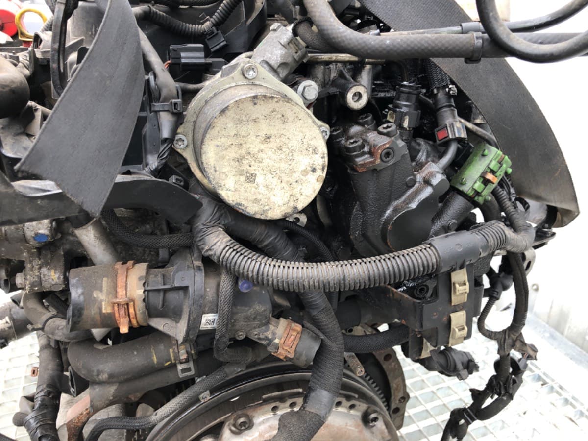 Moteur M9T 706 — vue 3