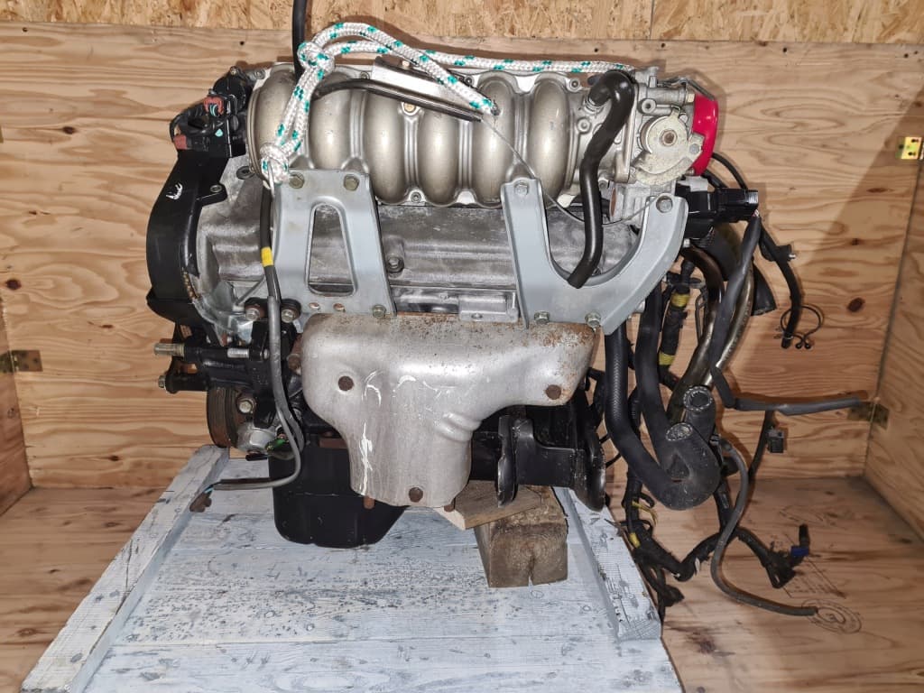Moteur 6G74 (DOHC 24V) — vue 3