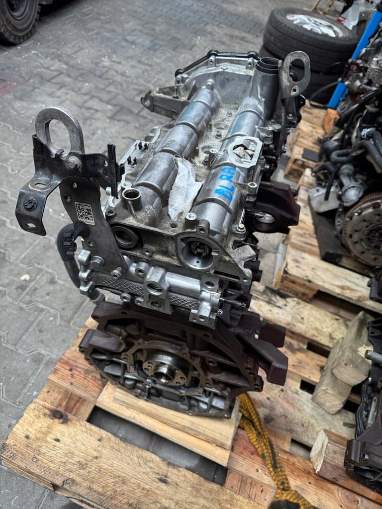 Moteur BLRA pour Ford Transit 2.0 Diesel