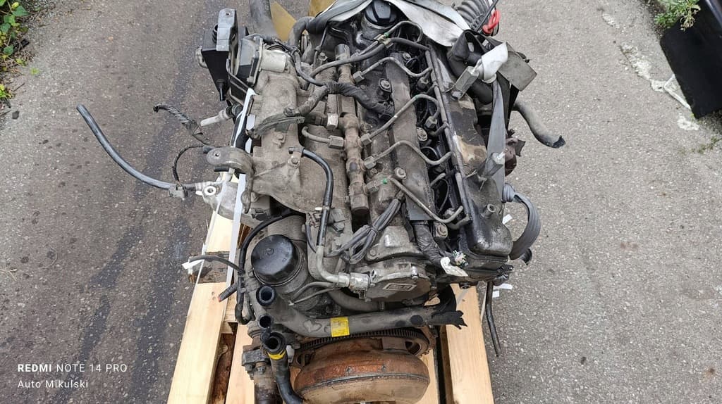 Moteur D27DT - Image 1