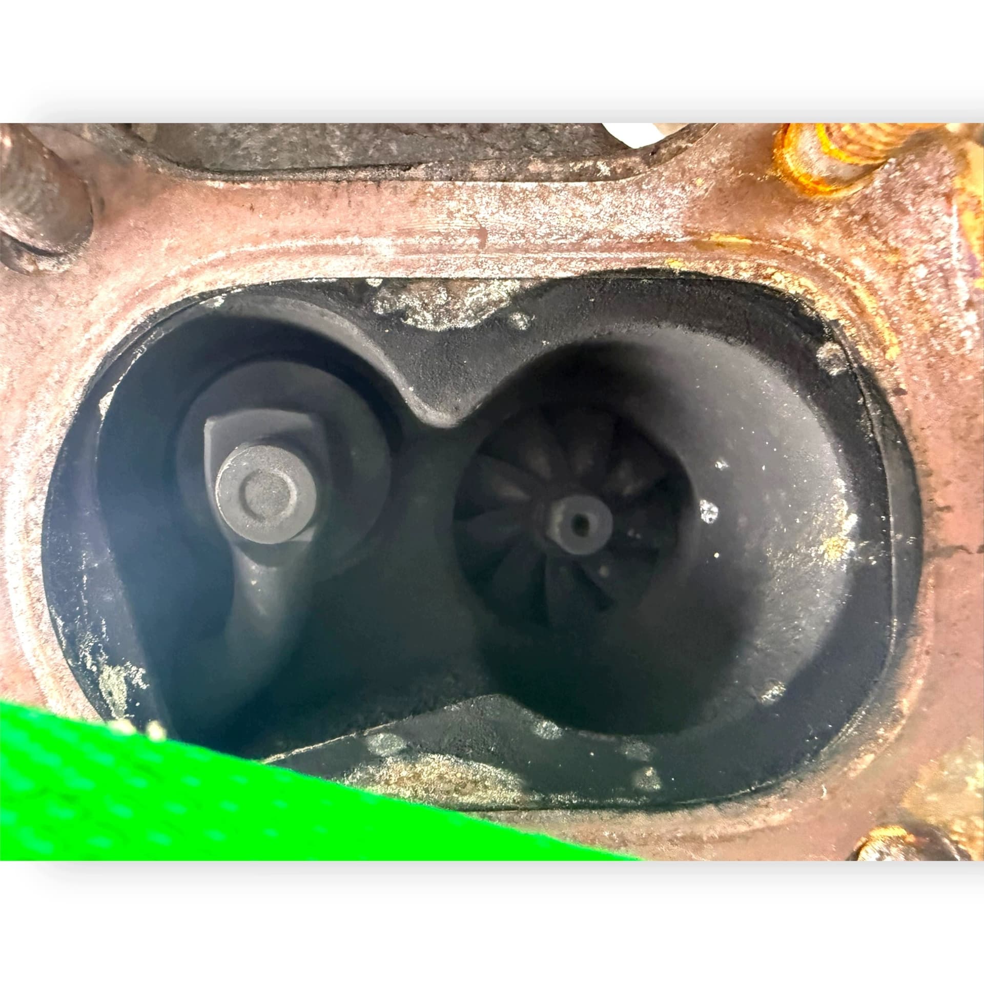 Moteur K9K 400 — vue 13