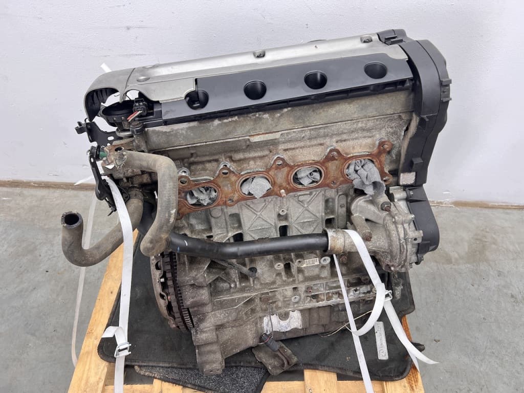 Moteur RLZ (EW10D) — vue 3