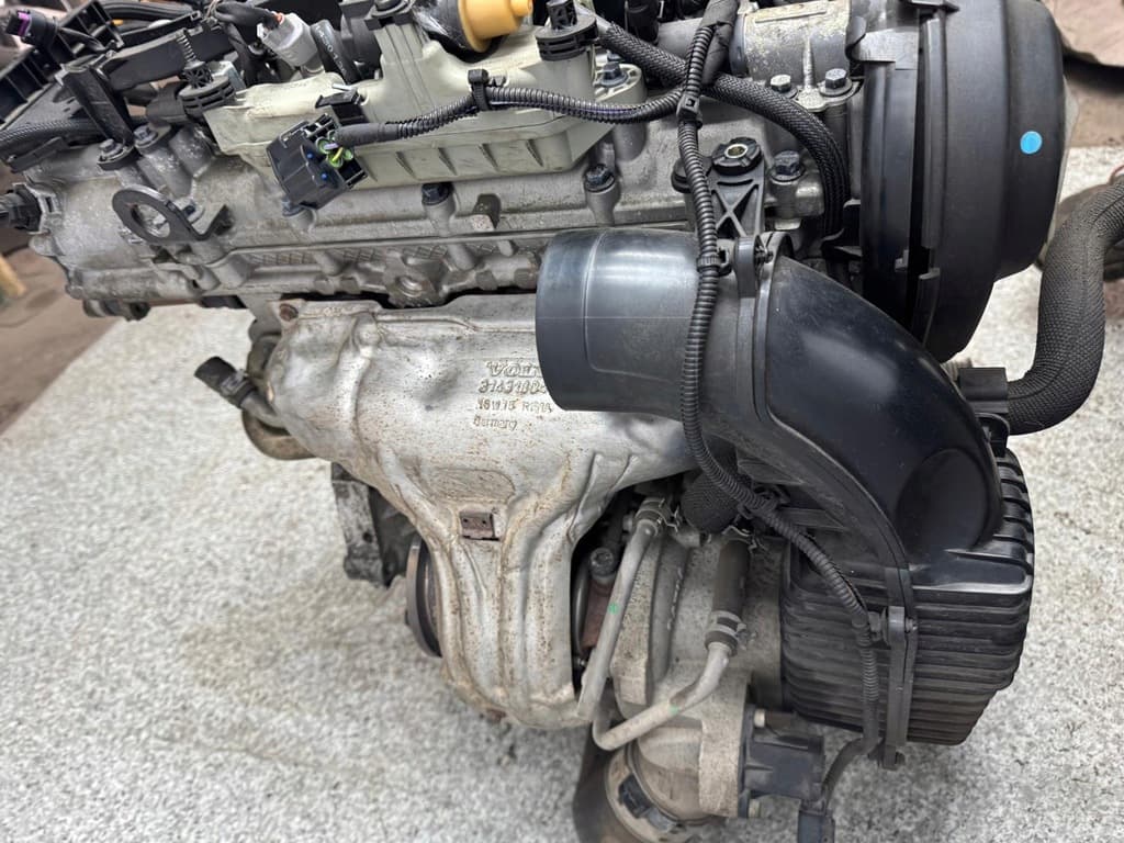 Moteur B 4204 T37 — vue 7