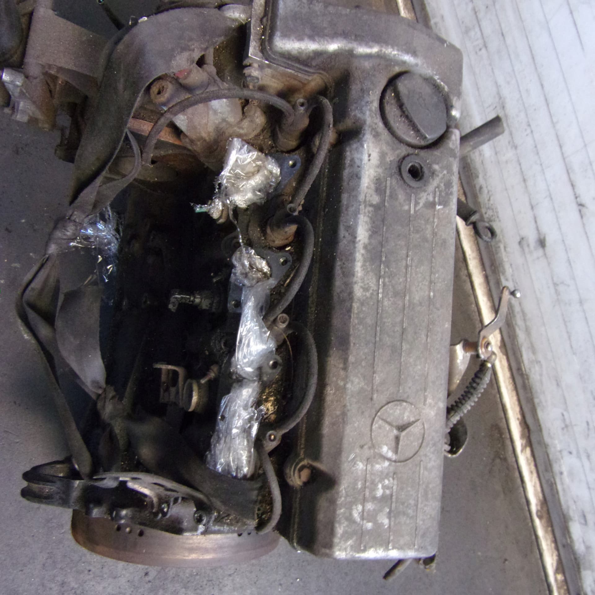 Moteur M 102.962 pour Mercedes-Benz 190