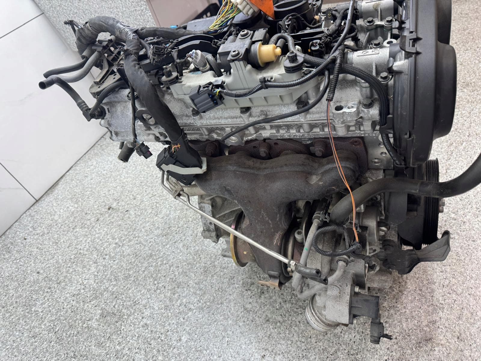 Moteur B 4204 T14 — vue 4