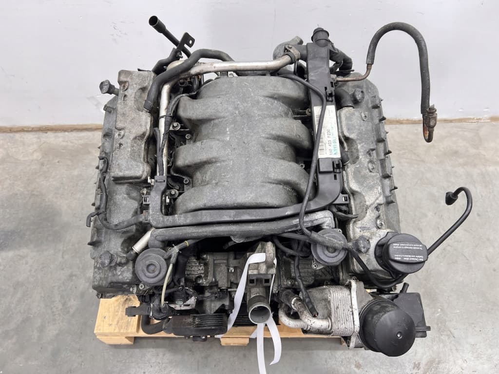 Moteur M 112.973 — vue 4