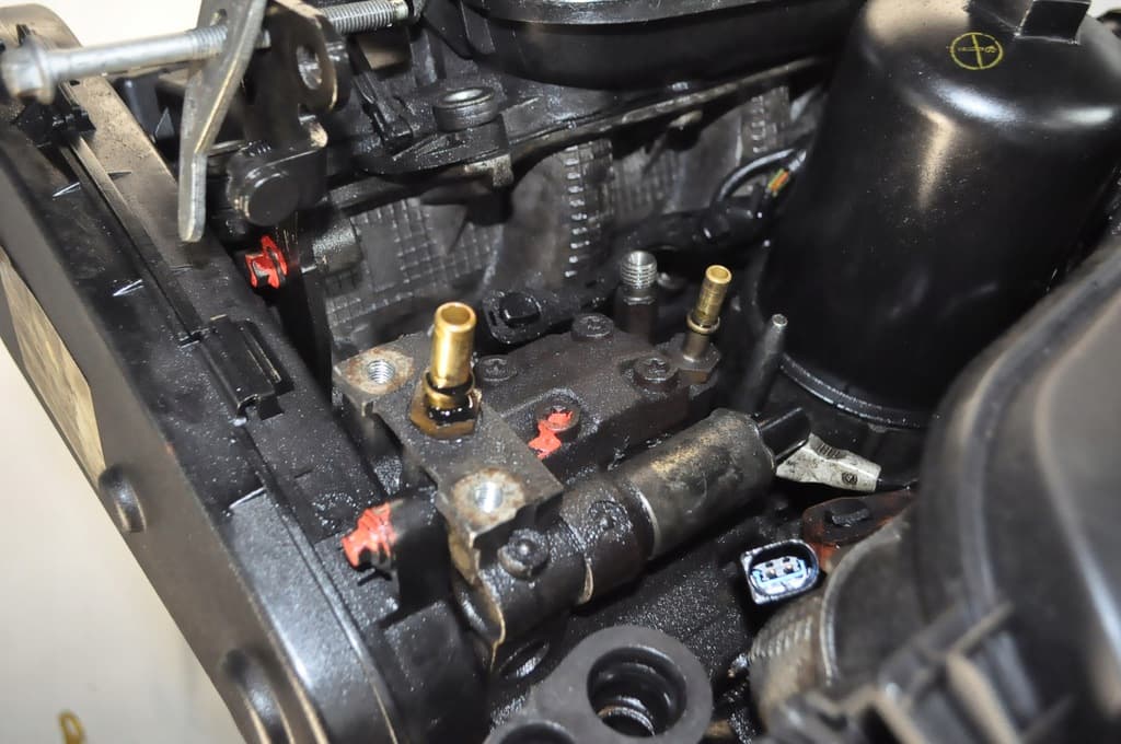 Moteur UHZ (DT17TED4) — vue 4