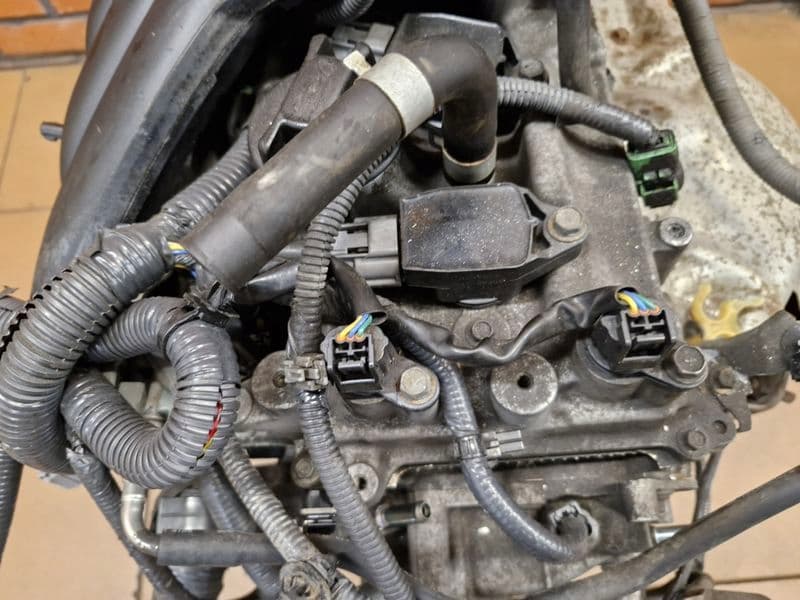 Moteur HR16DE — vue 4