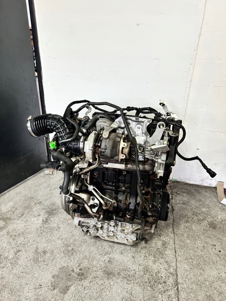 Moteur M9R 868 — vue 2