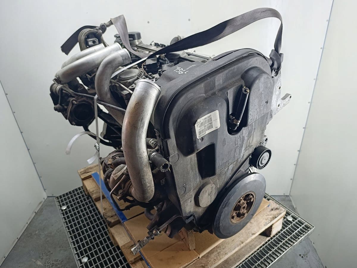Moteur B 6294 T — vue 4