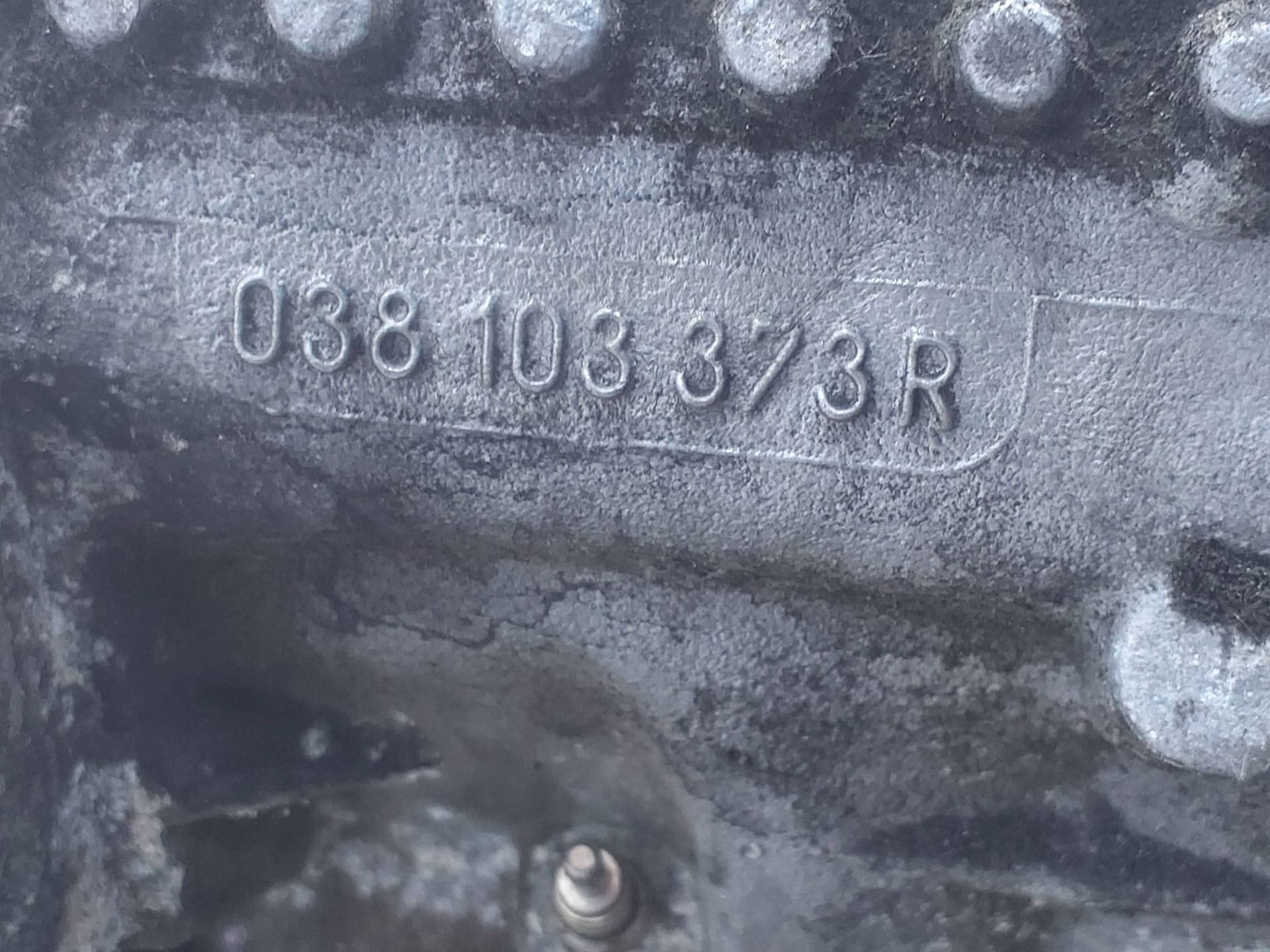 Moteur AUY — vue 6