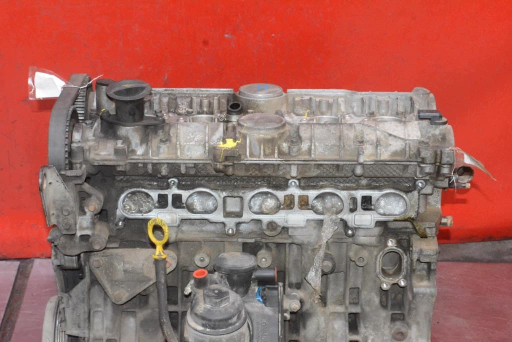 Moteur B 5244 S — vue 11