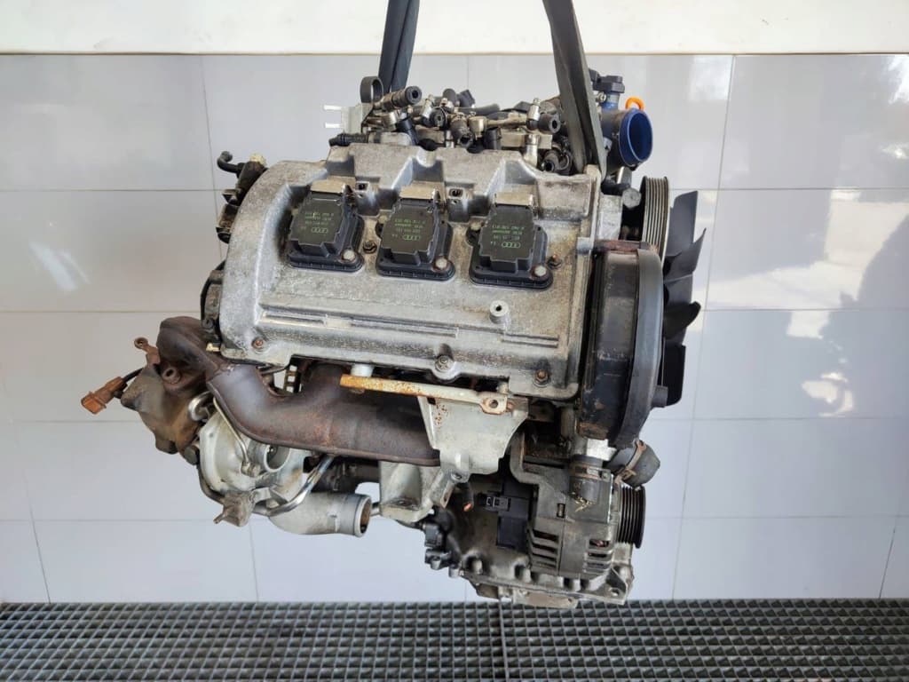 Moteur AJK — vue 4