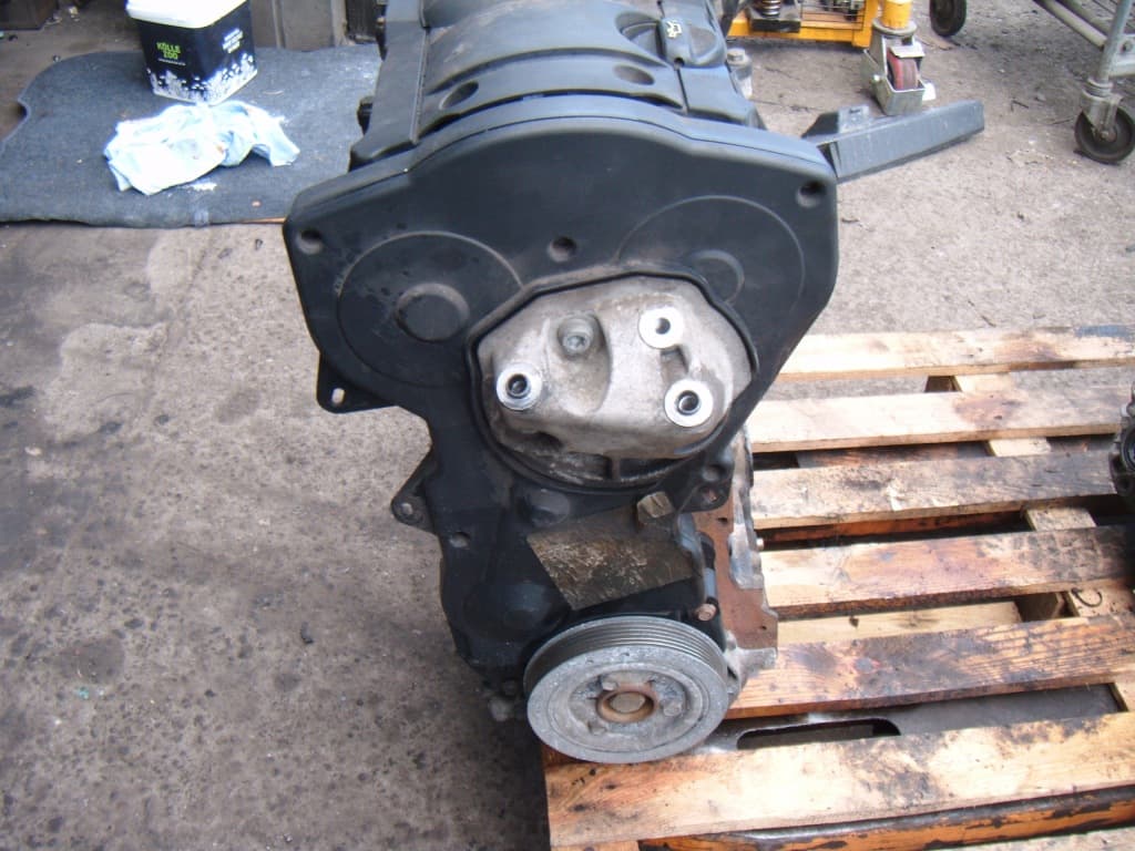 Moteur NFU (TU5JP4) — vue 3