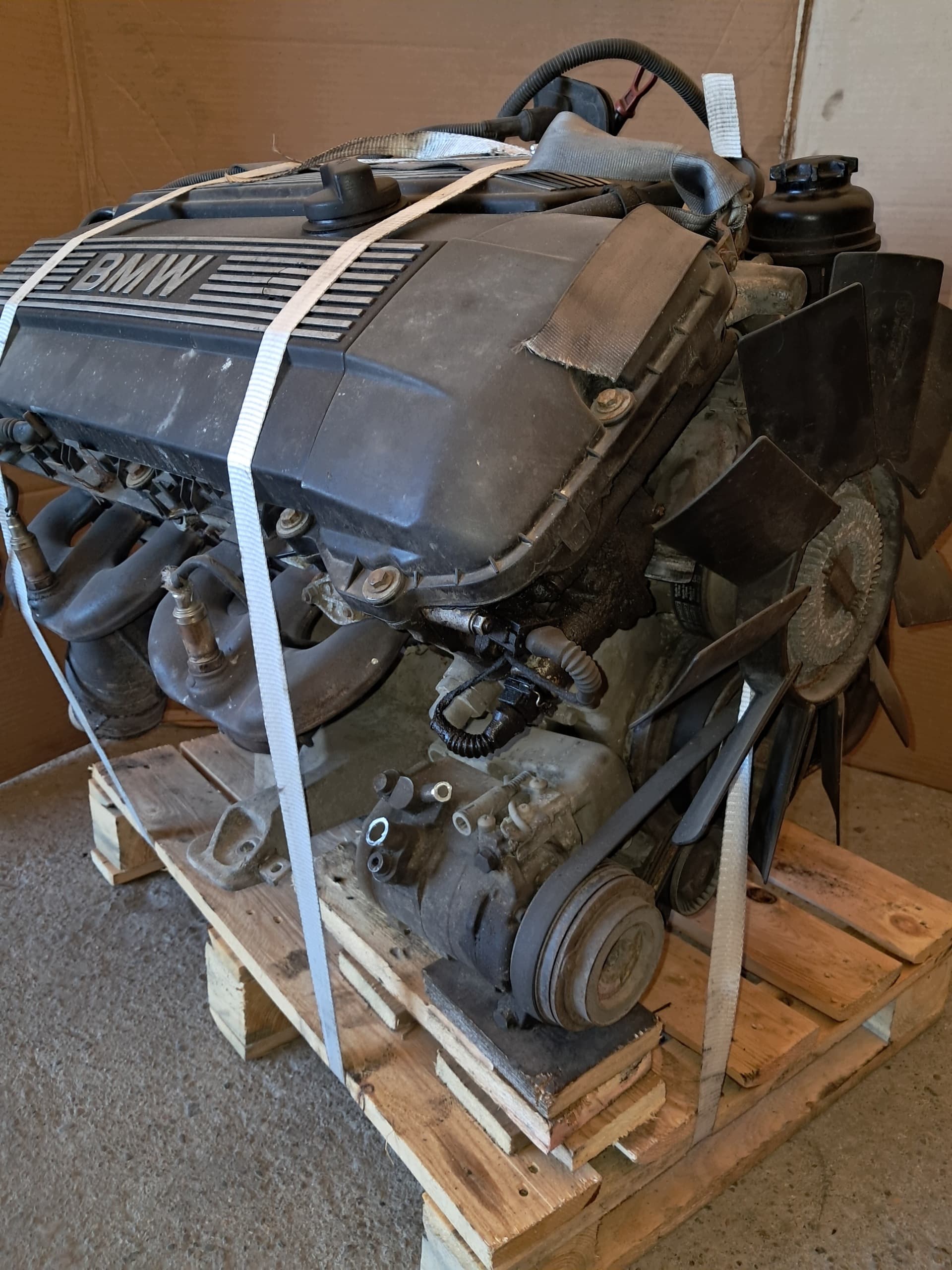 Moteur M54 B30 (306S3) — vue 5