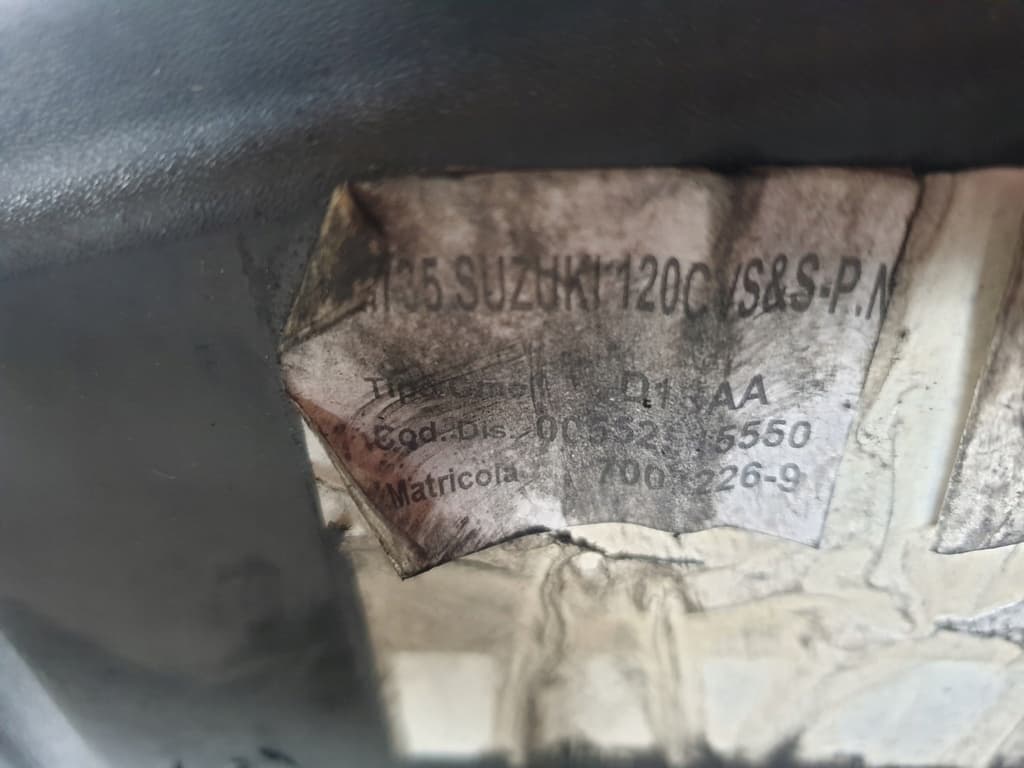 Moteur D16AA — vue 3