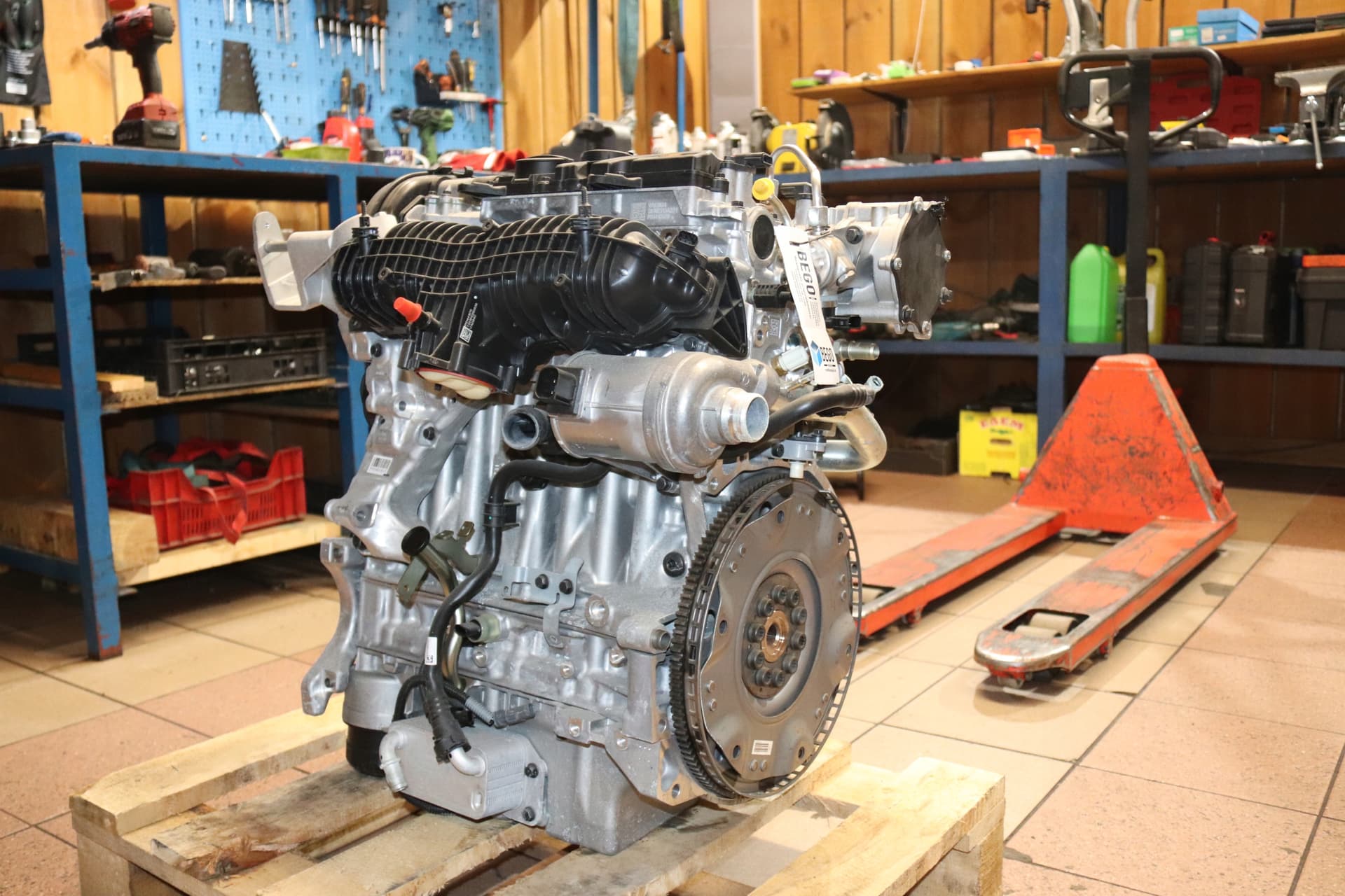 Moteur B 4204 T31 — vue 4