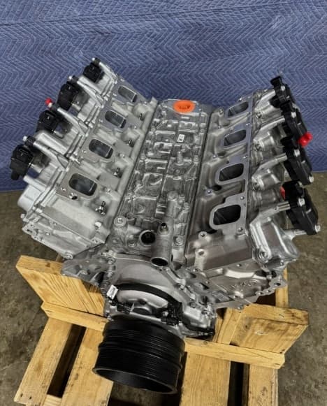 Moteur LT4(376CUV8) — vue 3