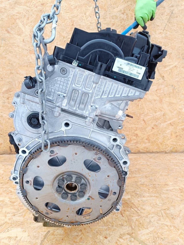 Moteur B57 D30 A — vue 3