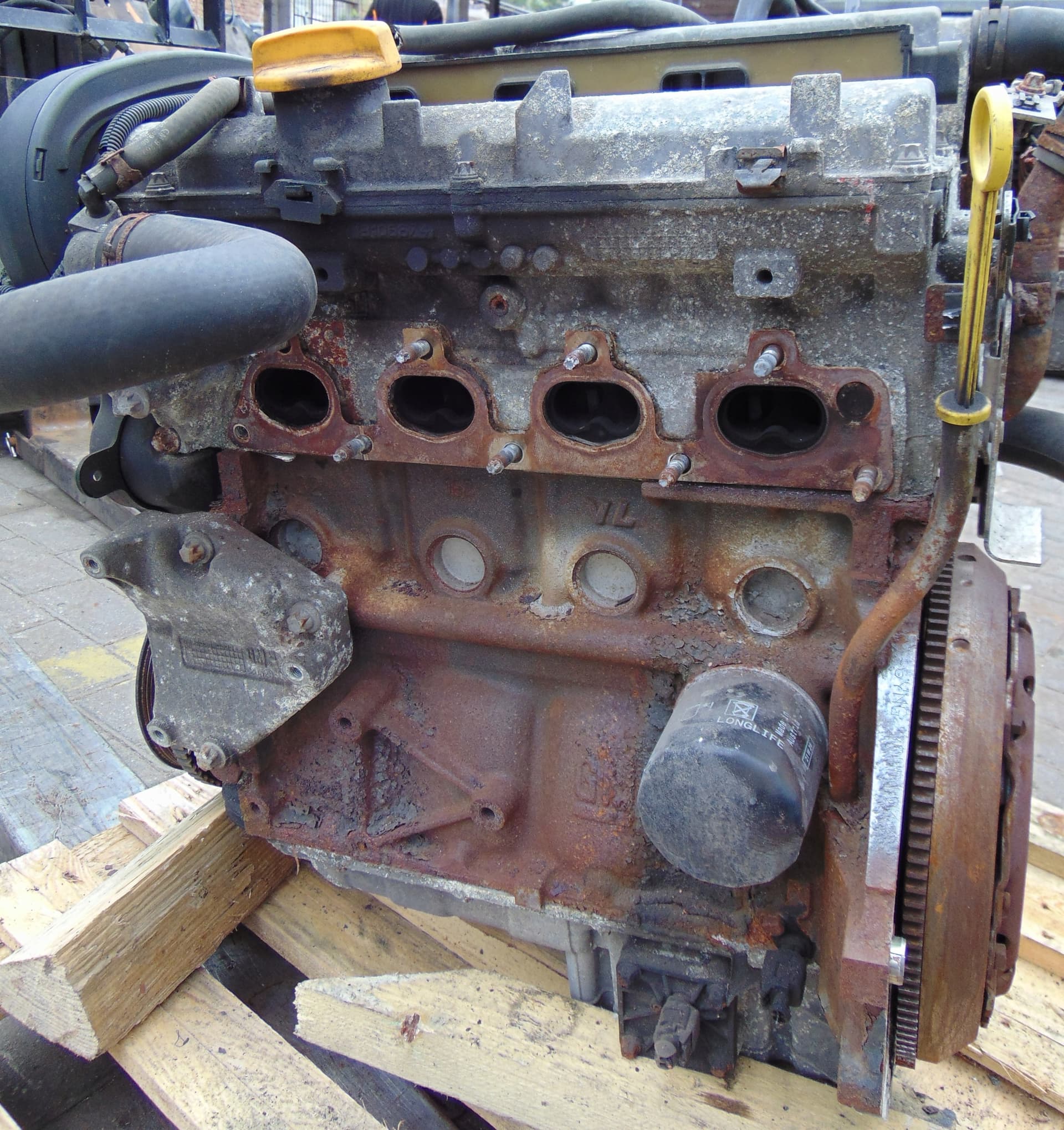Moteur Z 16 YNG — vue 3
