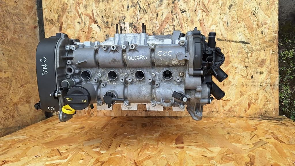Moteur CZCA — vue 3