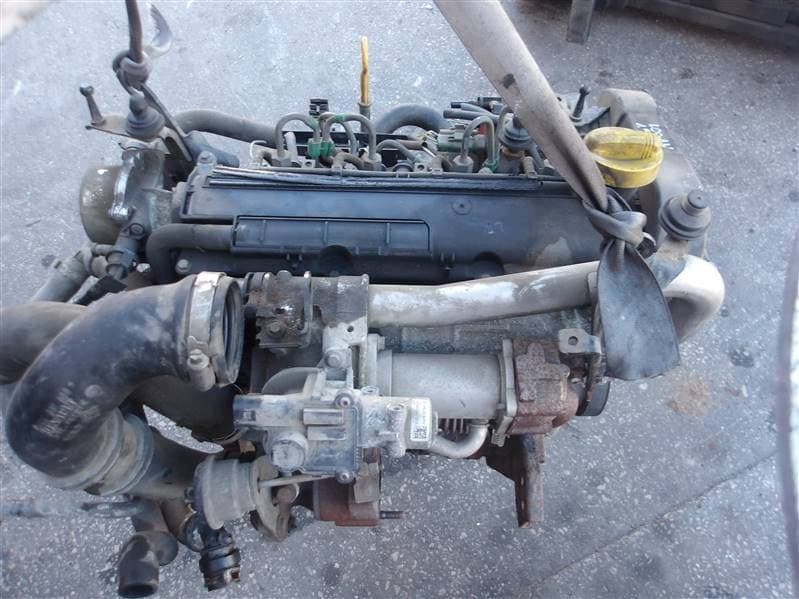 Moteur K9K 792 — vue 4