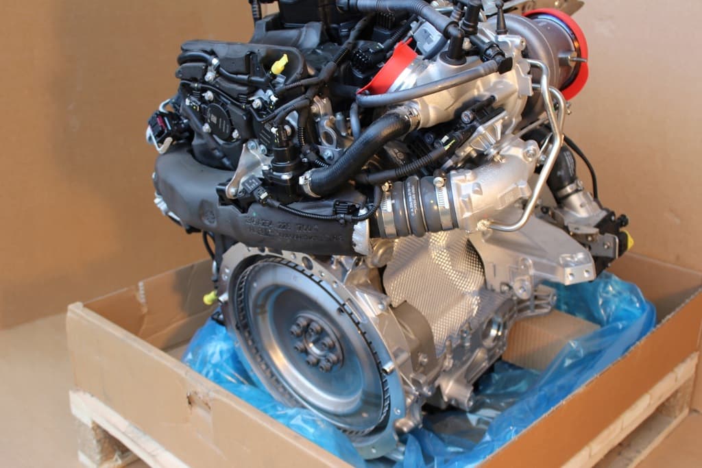 Moteur M 264.920 — vue 6