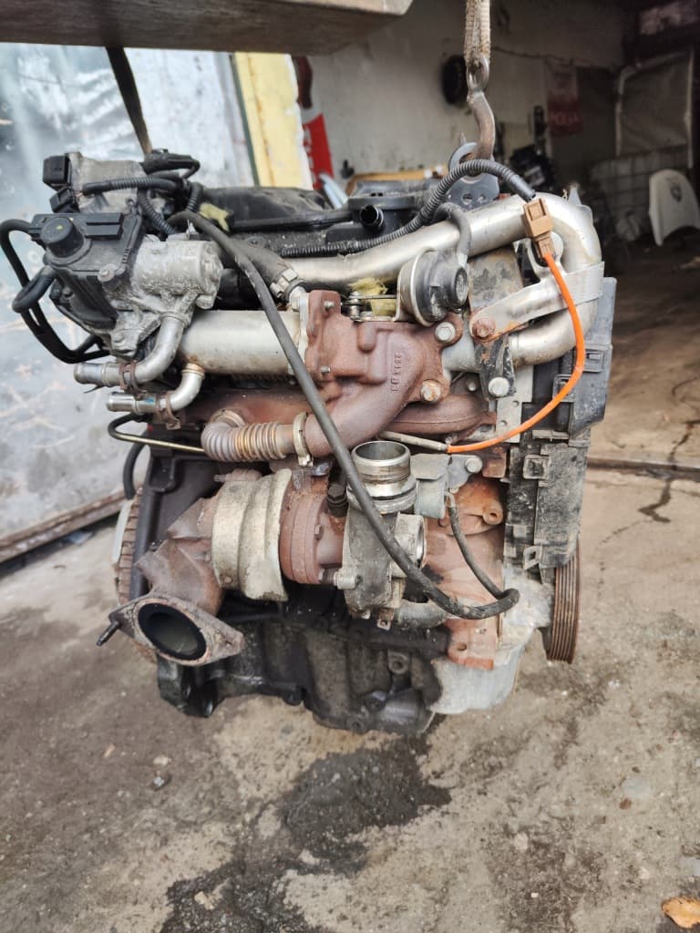 Moteur K9K 820 - Image 1