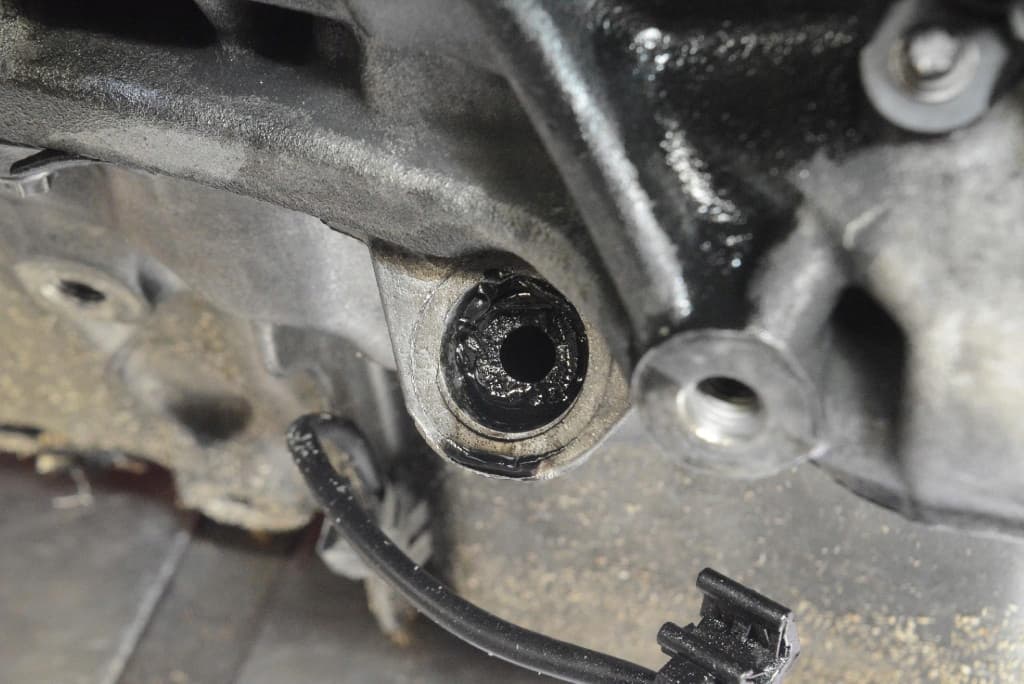 Moteur N47 D20 D — vue 5