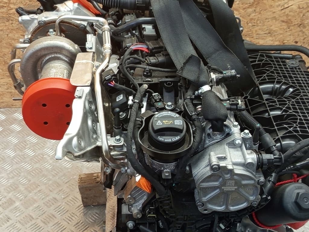 Moteur M 254.920 — vue 3