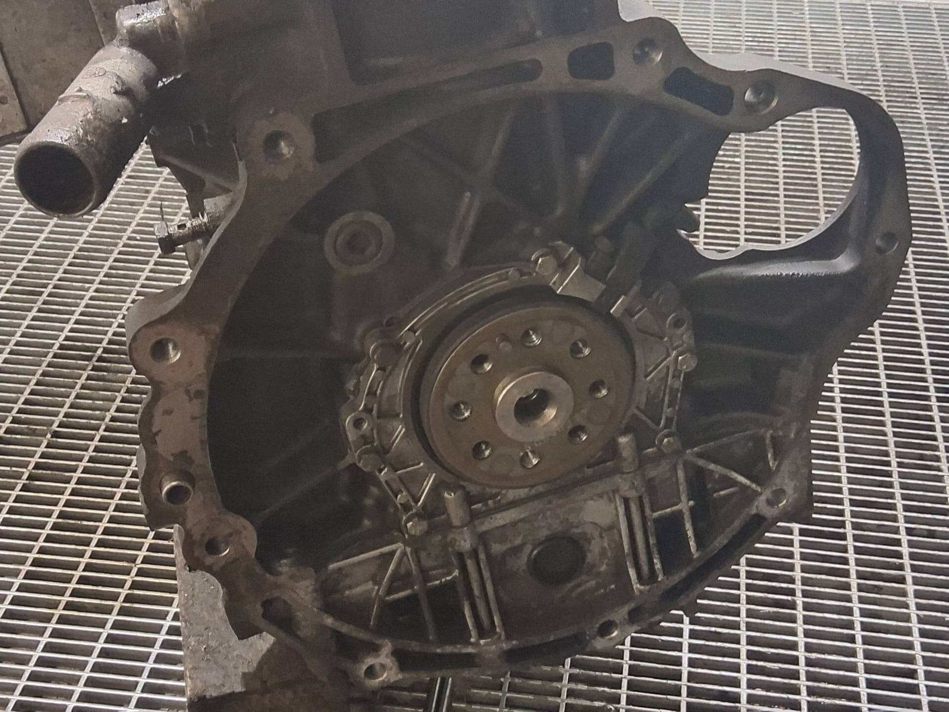 Moteur D16DTF — vue 5