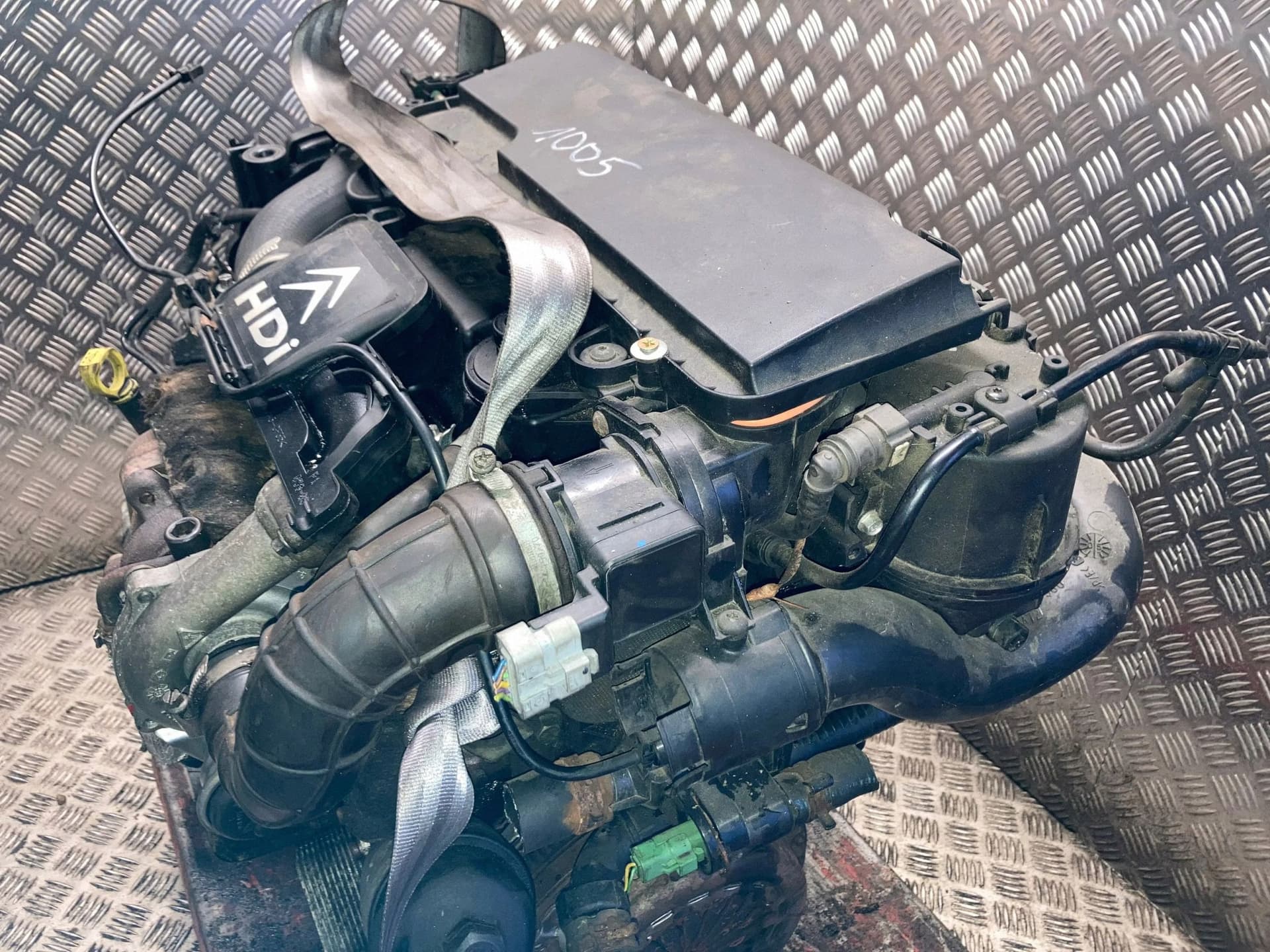 Moteur 8HZ (DV4TD) — vue 8