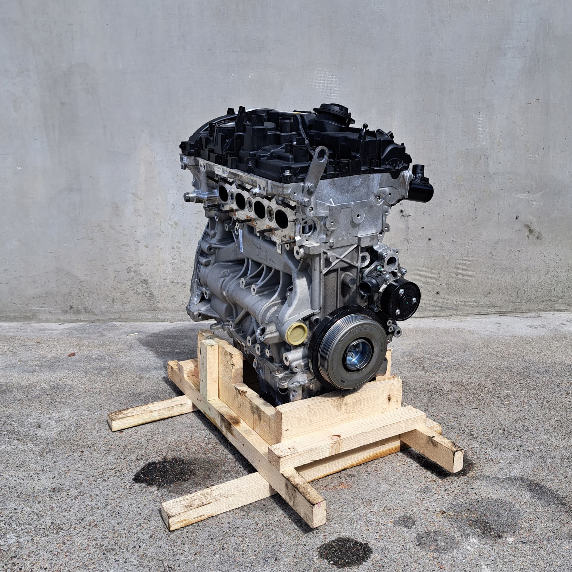 Moteur B46 B20 B - Image 1