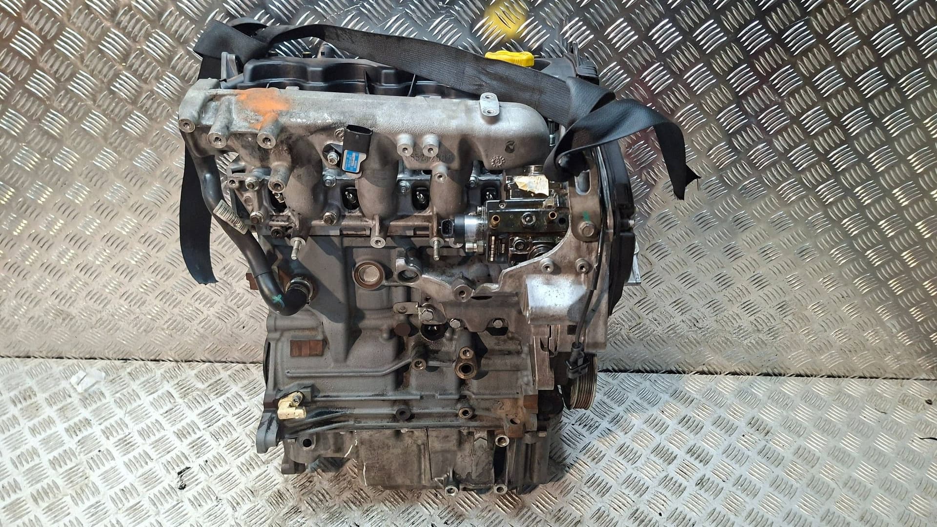 Moteur D19AA — vue 6