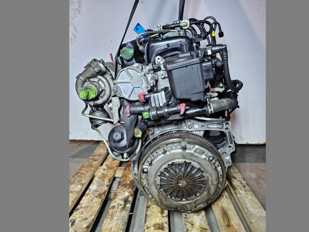 Moteur 9HZ (DV6TED4) — vue 3