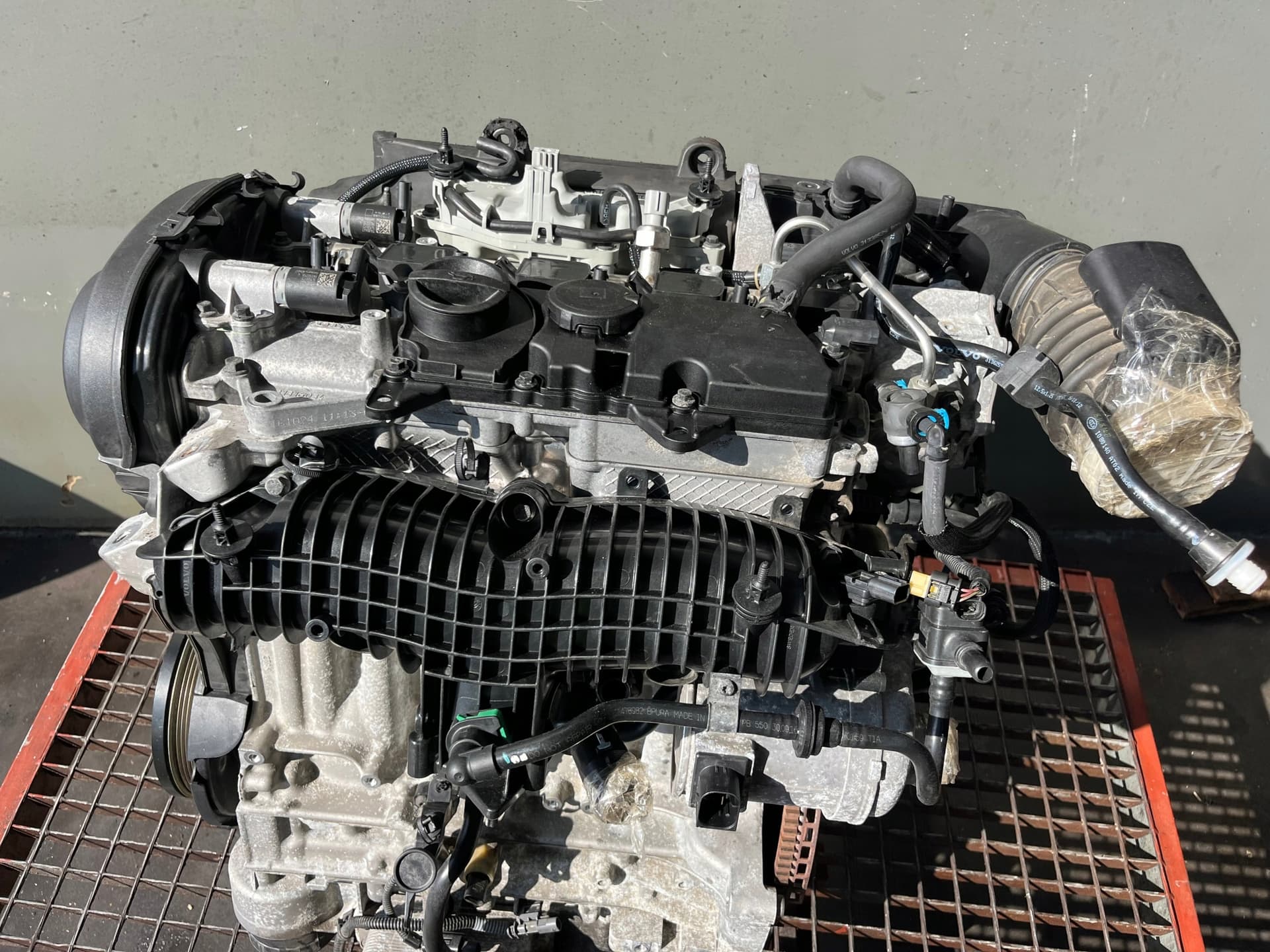 Moteur B 4204 T27 — vue 6